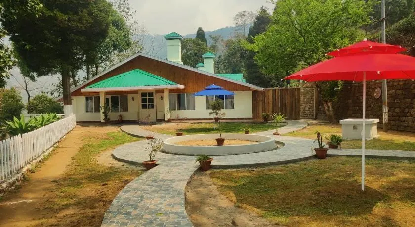 Maharanee Bungalow Darjeeling - Image 1