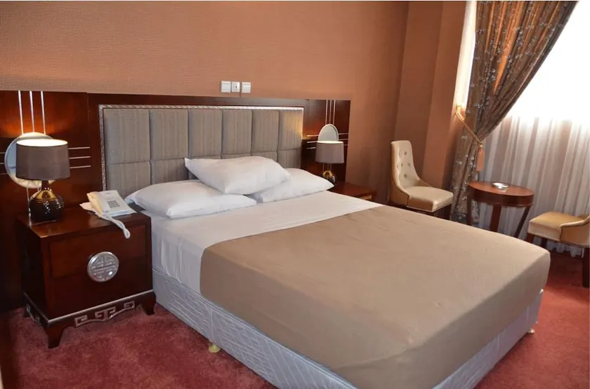 Hotel Palm Beach - Image 1