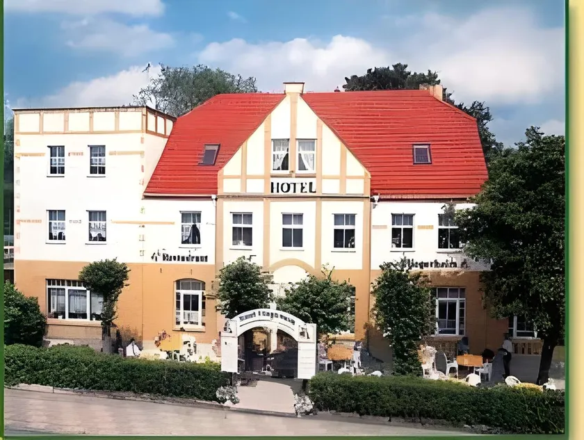 Hotel Fliegerheim - Image 1