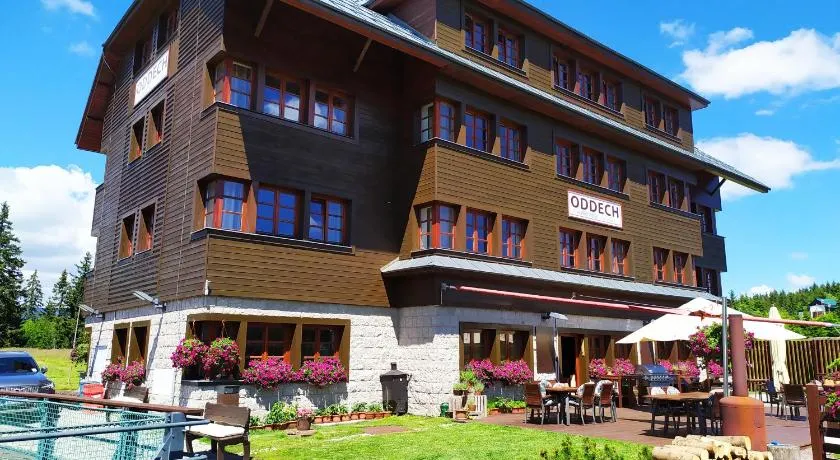 Hotel Oddech - Image 1