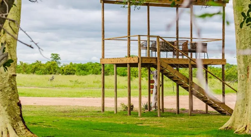 Xanatseni Private Camp - Image 1