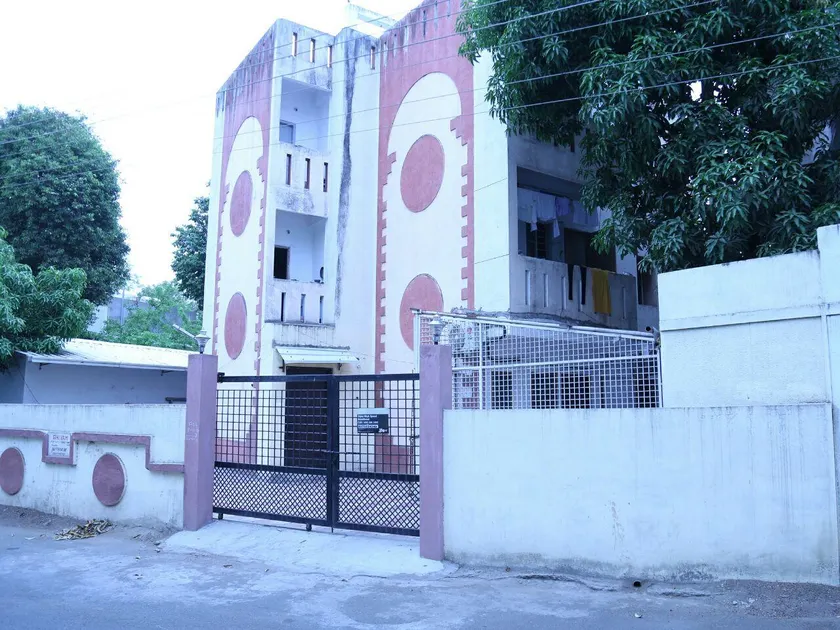 Shivam Apartment - Image 1