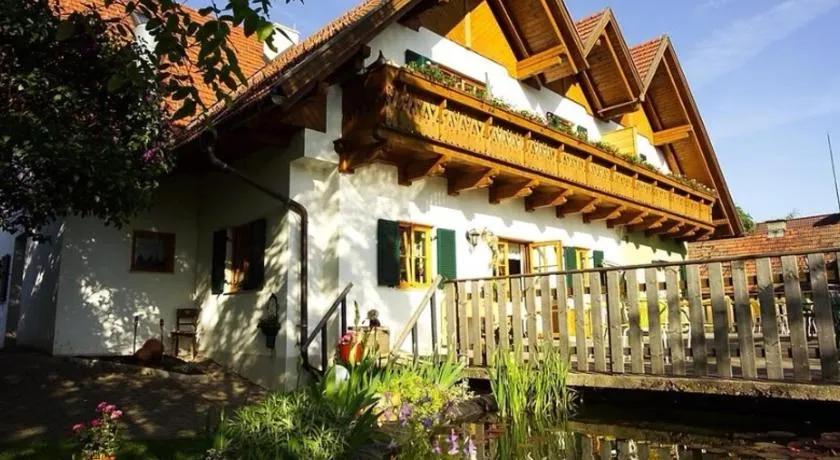 Kulinarischer Weinhof Florlwirt - Image 1