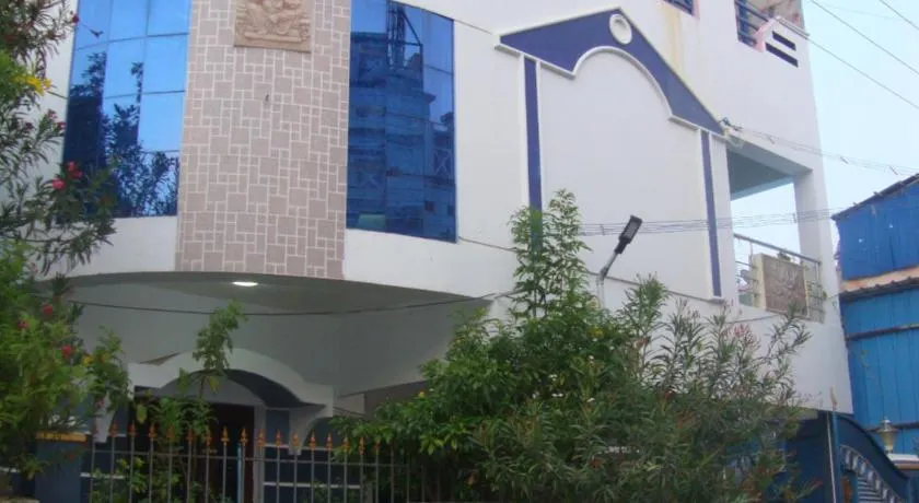 RR Home Stay - Image 1