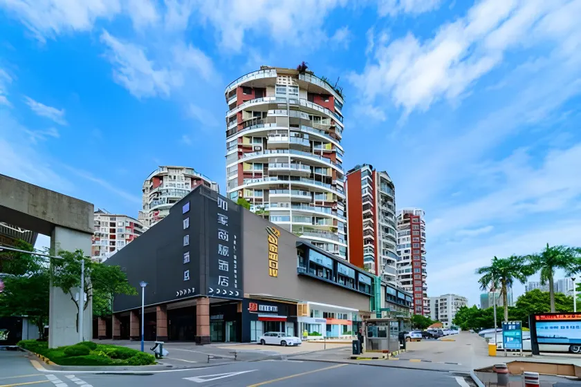 Home Inn Style Zhuhai Gongbei Huanyu City Shopping Center - Image 1