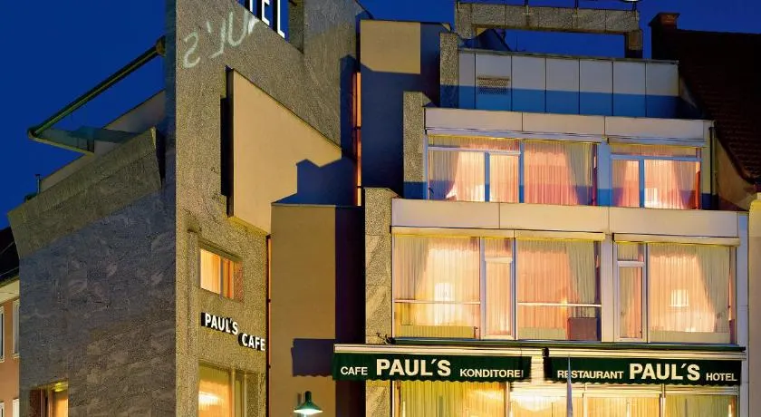 Paul's Hotel - Image 1
