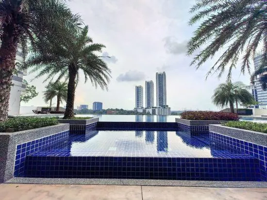 Meridin Medini by WP Homestay - Image 1