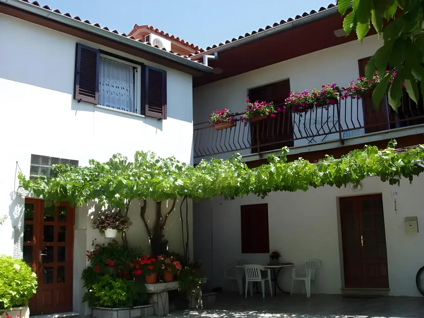 Guest House Renata - Image 1