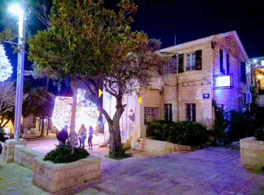 City Port Hotel - Image 1
