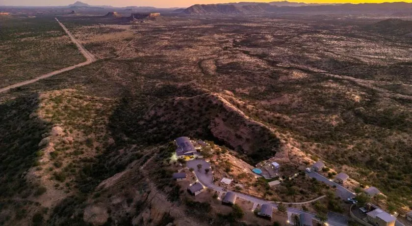 Ugab Terrace Lodge - Image 1