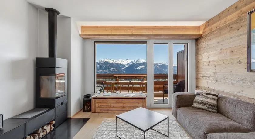 Altitude l Superior l View l Parking l By CosyHome - Image 1