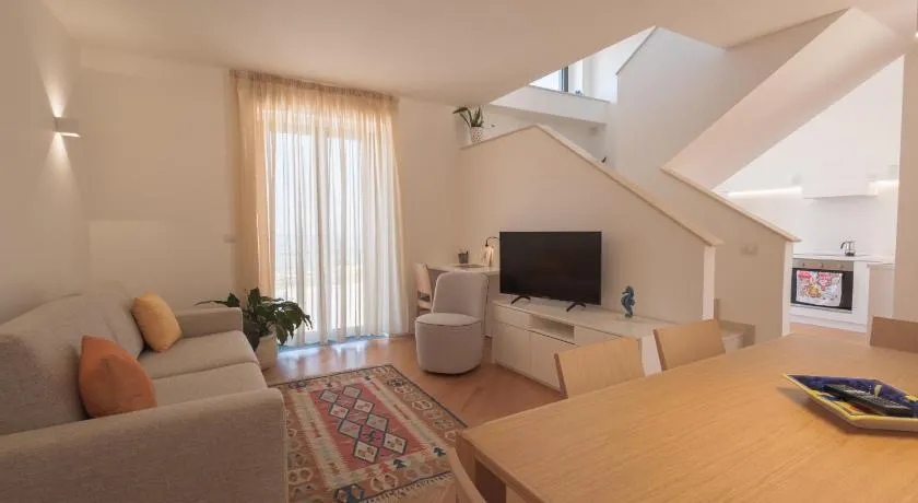 Donna Paolina Rooms & Apartments - Image 1