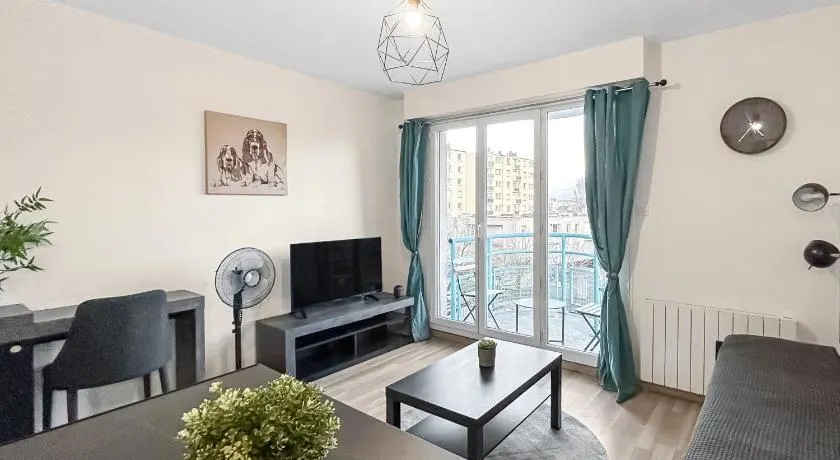Studio Lumineux Vue Montagne - Image 1