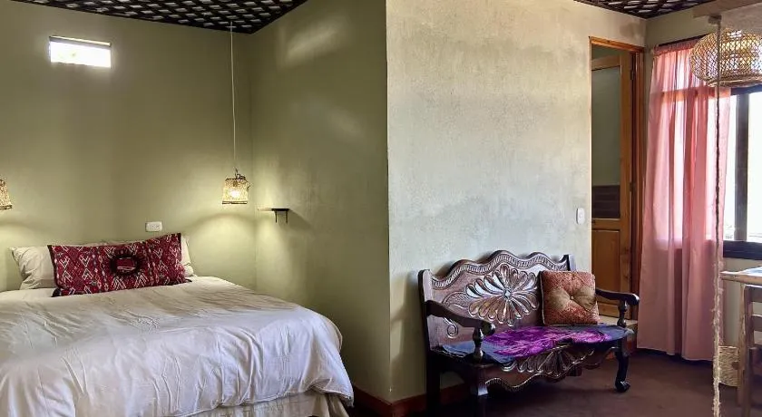 La Cocina Bonita Guesthouse - Image 1