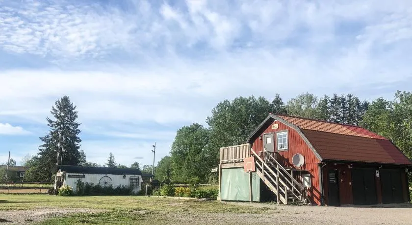 Rialahästgård - Image 1