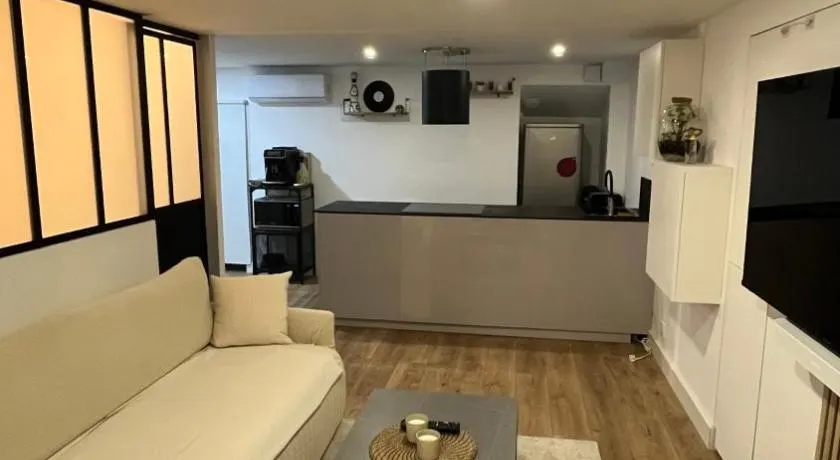 Appartement au port de Nice, proche des plages - Image 1