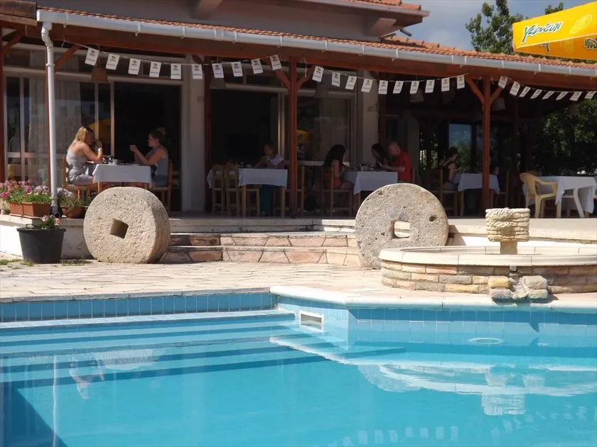 Paradise - Image 1