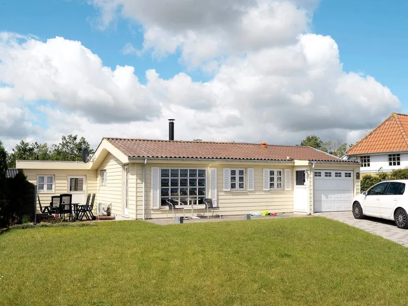 6 person holiday home in Frørup - Image 1