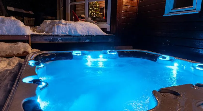 Cabin in Hodlekve with 5 bedrooms & hot tub. - Image 1