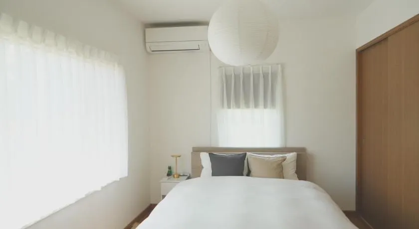 Aioi house - Image 1