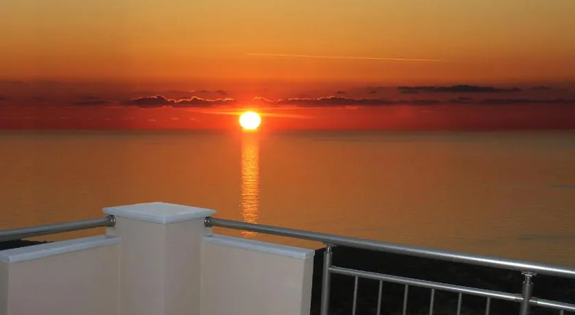 Sun Gazing Villas - Image 1