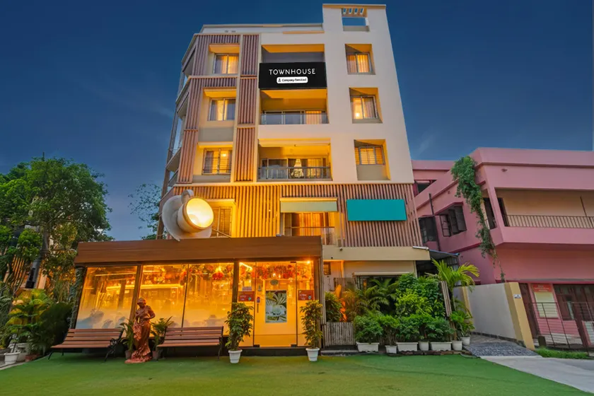 Townhouse Kolkata Railway Station Formerly Anushka Residency - Image 1