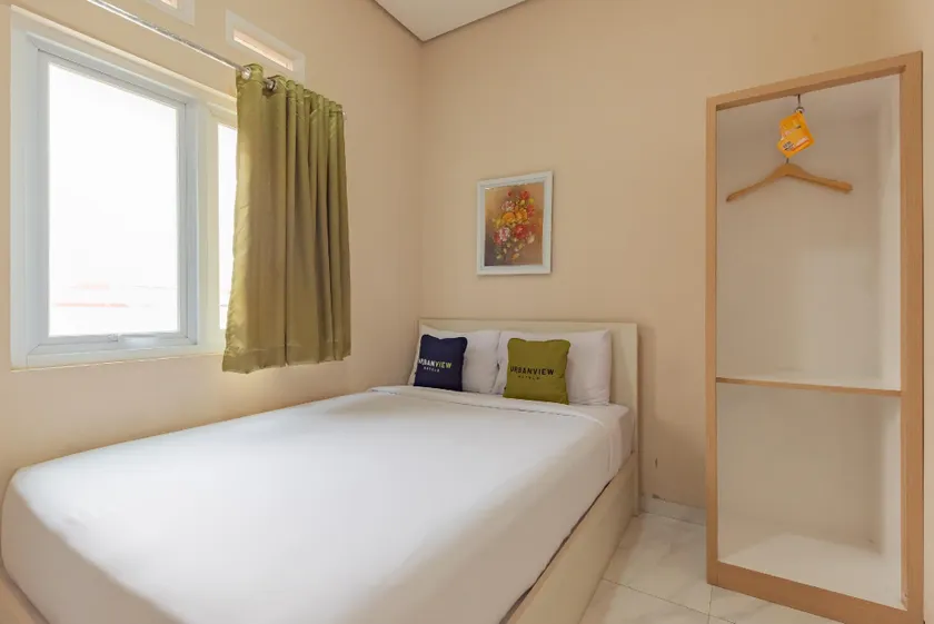 Urbanview Syariah Utami Inn Garut by RedDoorz - Image 1
