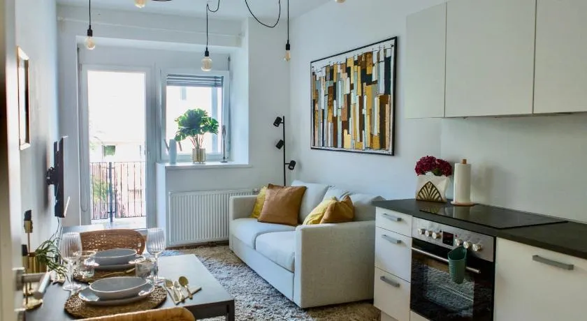 Cozy City Apartment - Image 1