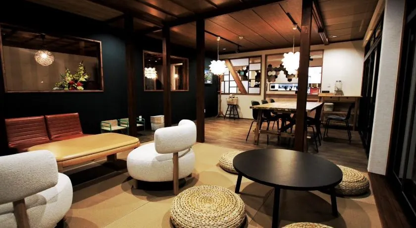 SAKADONEguesthouse - Image 1