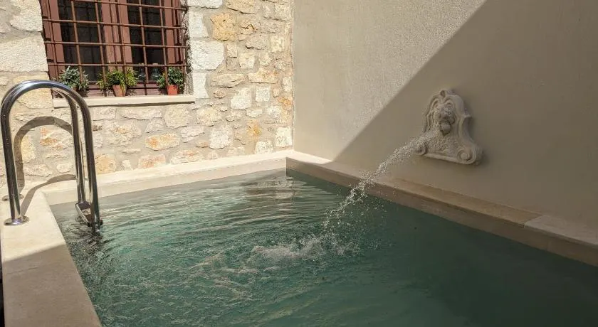 Casa Leone, whole house with private pool! - Image 1