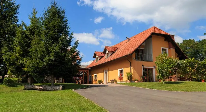 Eco Wine House Kaloh - Image 1