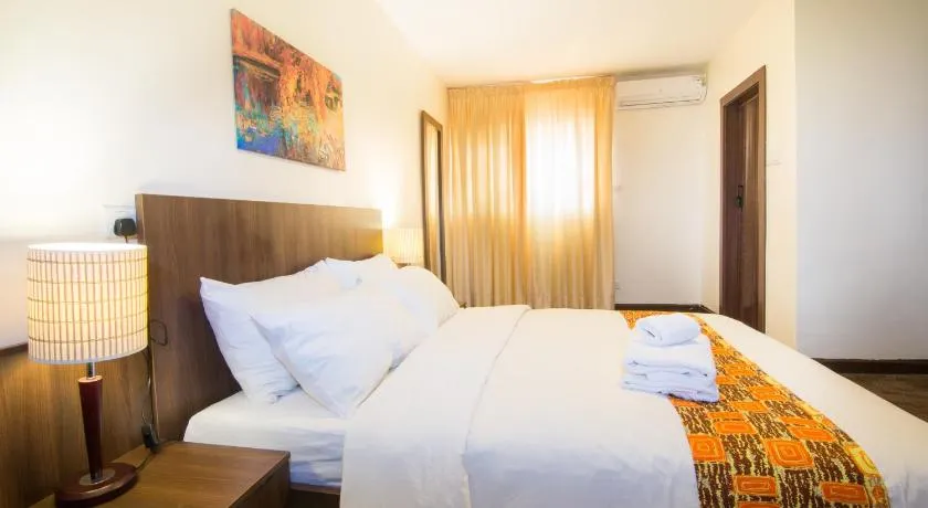 Sinclair Guest House - Image 1