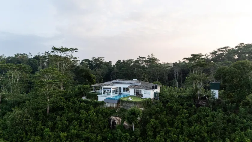 Camellia Ranch Galle - 5BR Private Pool Villa - Image 1