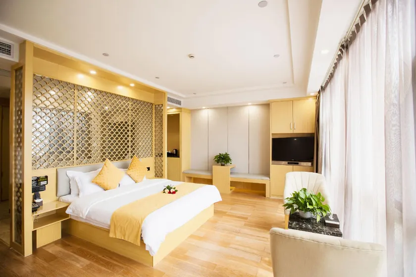 Xule Hotel - Image 1