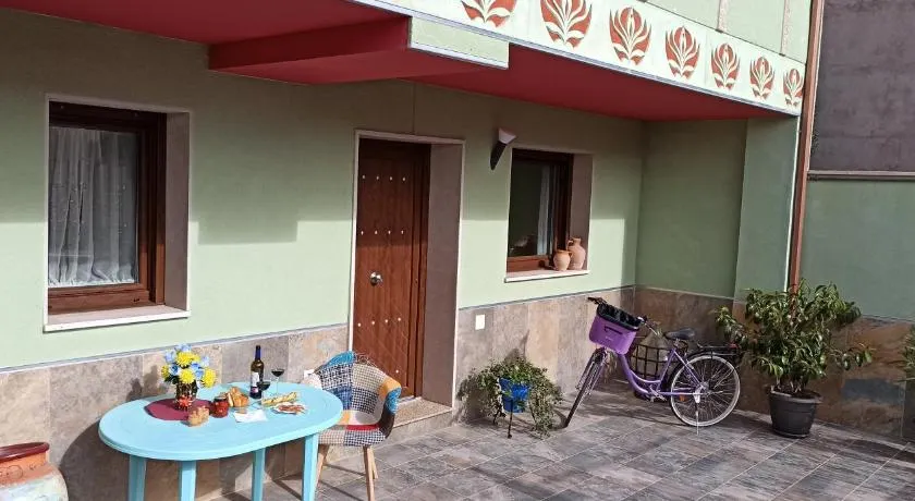 Apartamentos turísticos las 3 Golondrinas - Image 1