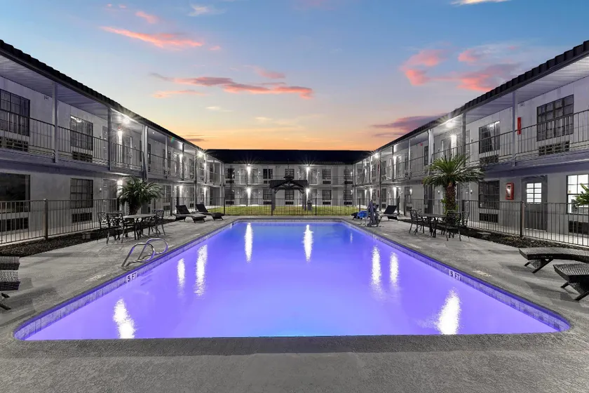 Days Inn by Wyndham San Antonio Near Lackland AFB - Image 1
