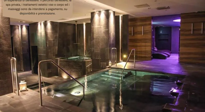 4 SPA Hotel - Image 1
