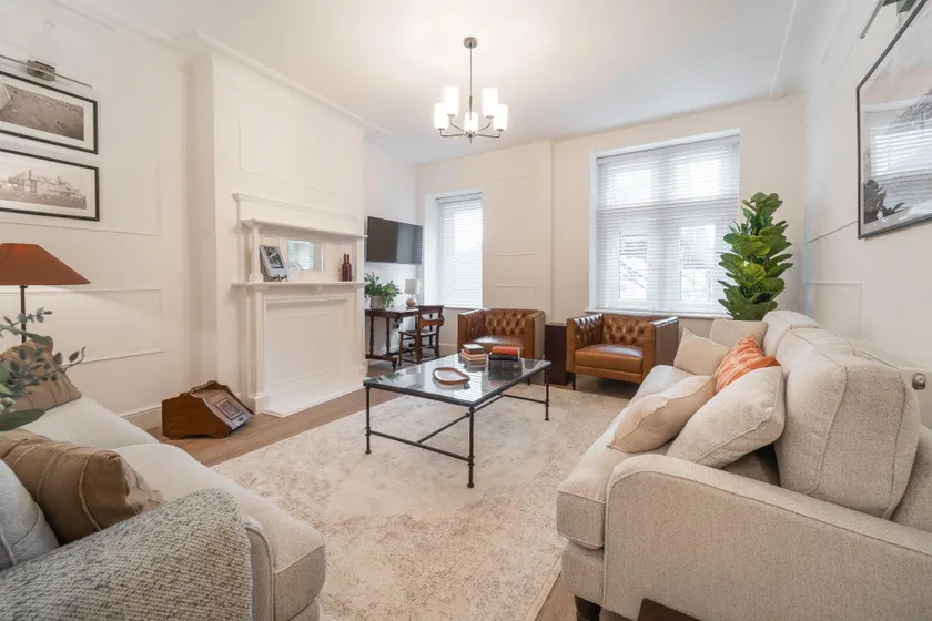 8 The Quadrant Luxury Apartments - Hoylake - Image 1