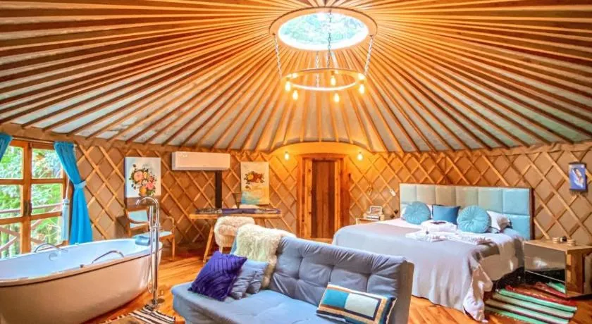 Solar do Oriente - Glamping mountain experience - Image 1