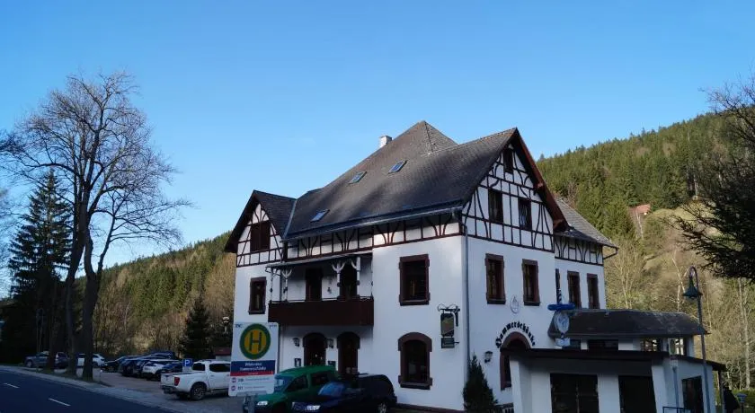 Gasthof und Pension Hammerschänke - Image 1