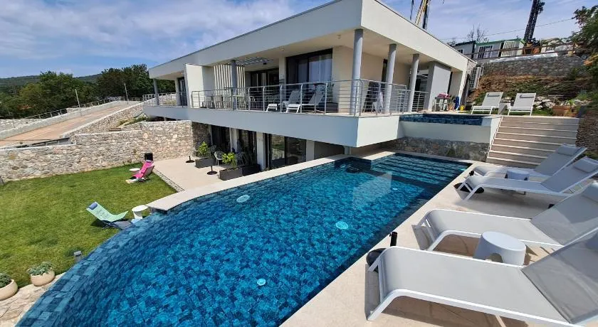Villa Falesia - Image 1