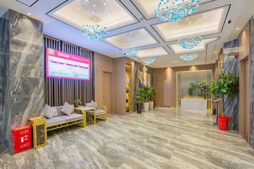 Huacheng Hotel（Yueyang Pedestrian Street store） - Image 1