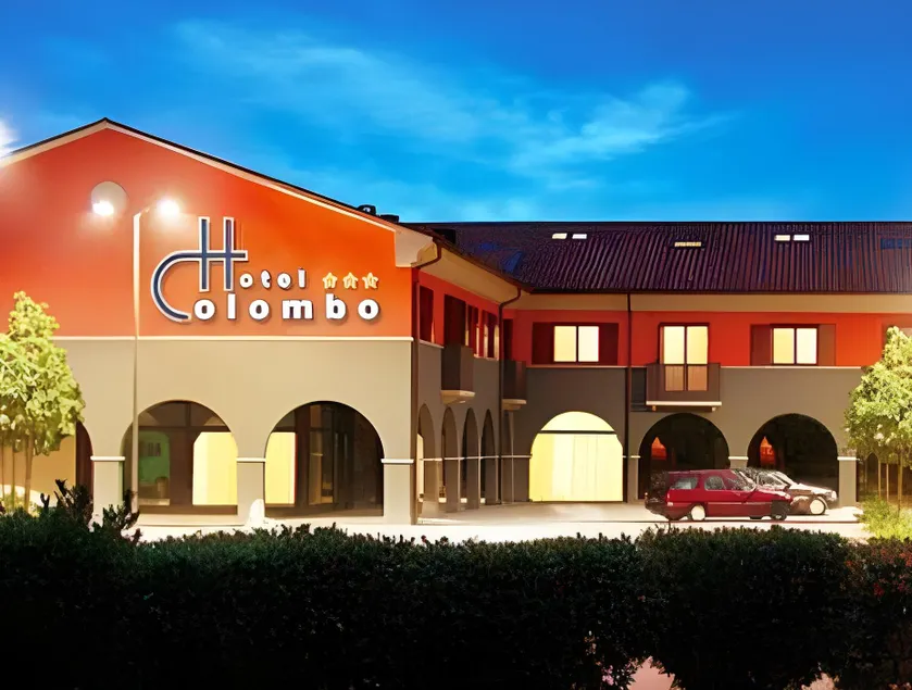 Hotel Colombo - Image 1