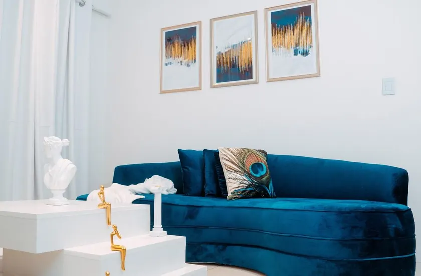 The Blue Apollo-Luxury Apartment- No Load Shedding - Image 1
