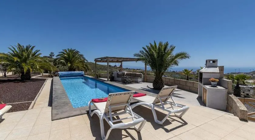Casa Las Palmeras - Image 1