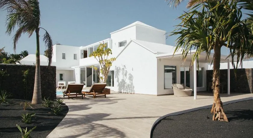 Alava Suites - Image 1