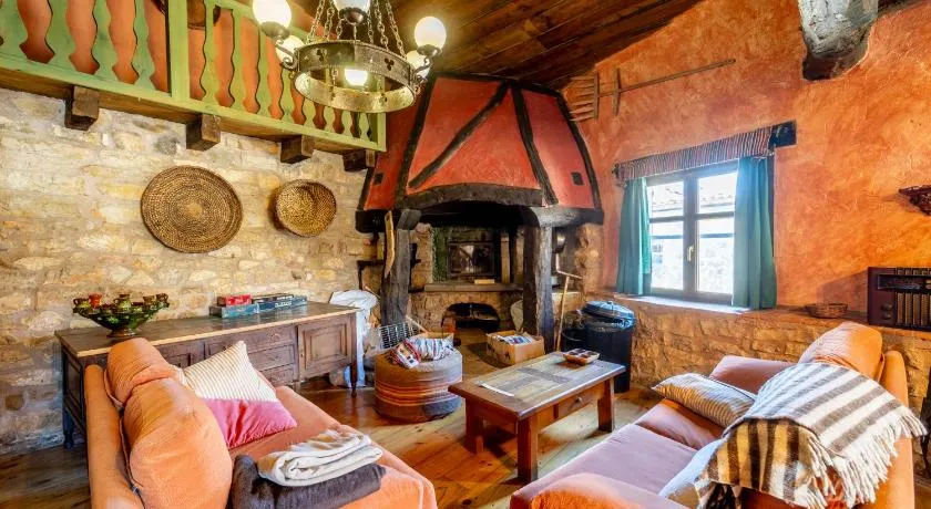 Hostel INpulso Atapuerca - Image 1
