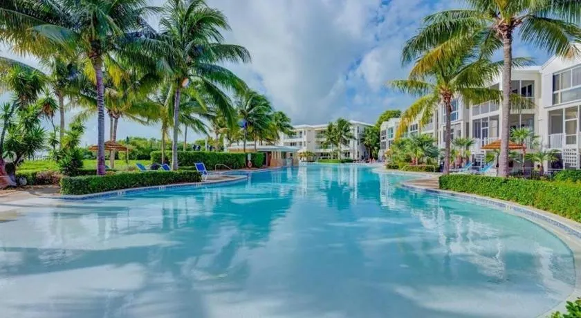 LICENSED MGR - MODERN 3/3.5 VILLA - KEY LARGO'S MOST UPSCALE OCEANFRONT RESORT! - Image 1
