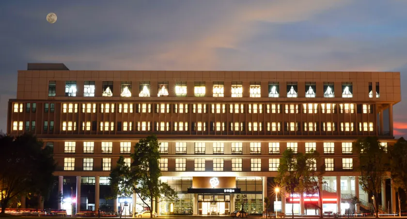 Guangxi University Hui Cui Lou Hotel - Image 1