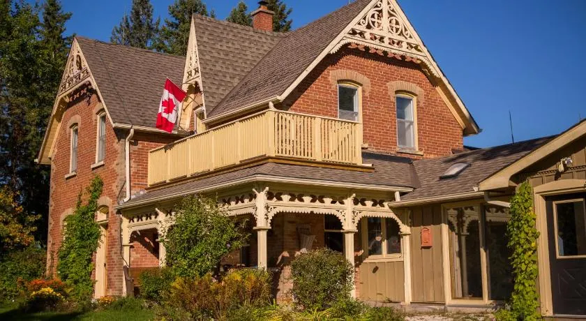 Foxingham Farm Bed & Breakfast - Image 1